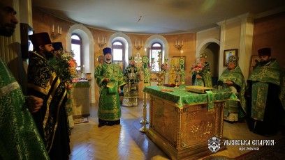 4 червня 2017, у день П’ятидесятниці єпископ Філарет очолив святкове богослужіння у Троїцькому храмі м.Львова