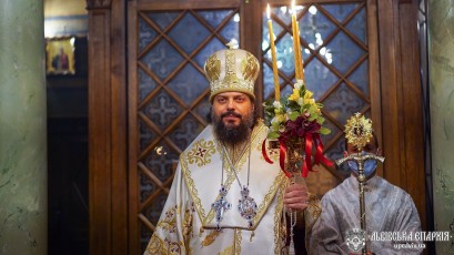 19.04.20 - Митрополит Філарет очолив святкове Пасхальне богослужіння в день Світлого Христового Воскресіння