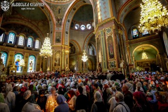 Керуючий Львівською єпархією взяв участь у святкуванні 25-річчя прославлення Собору святих Слобожанського краю в Харкові