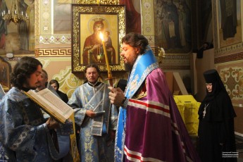 1-2.07.18 - Архієпископ Філарет відвідав Успенський Святогірський Зимненський монастир