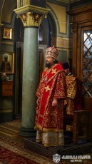 19.04.20 - Митрополит Філарет очолив святкове Пасхальне богослужіння в день Світлого Христового Воскресіння